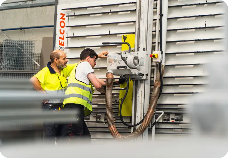 Una máquina trabajando